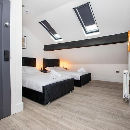 Stylish Stay Near The Stadium Walk To The Action Ливерпуль Экстерьер фото