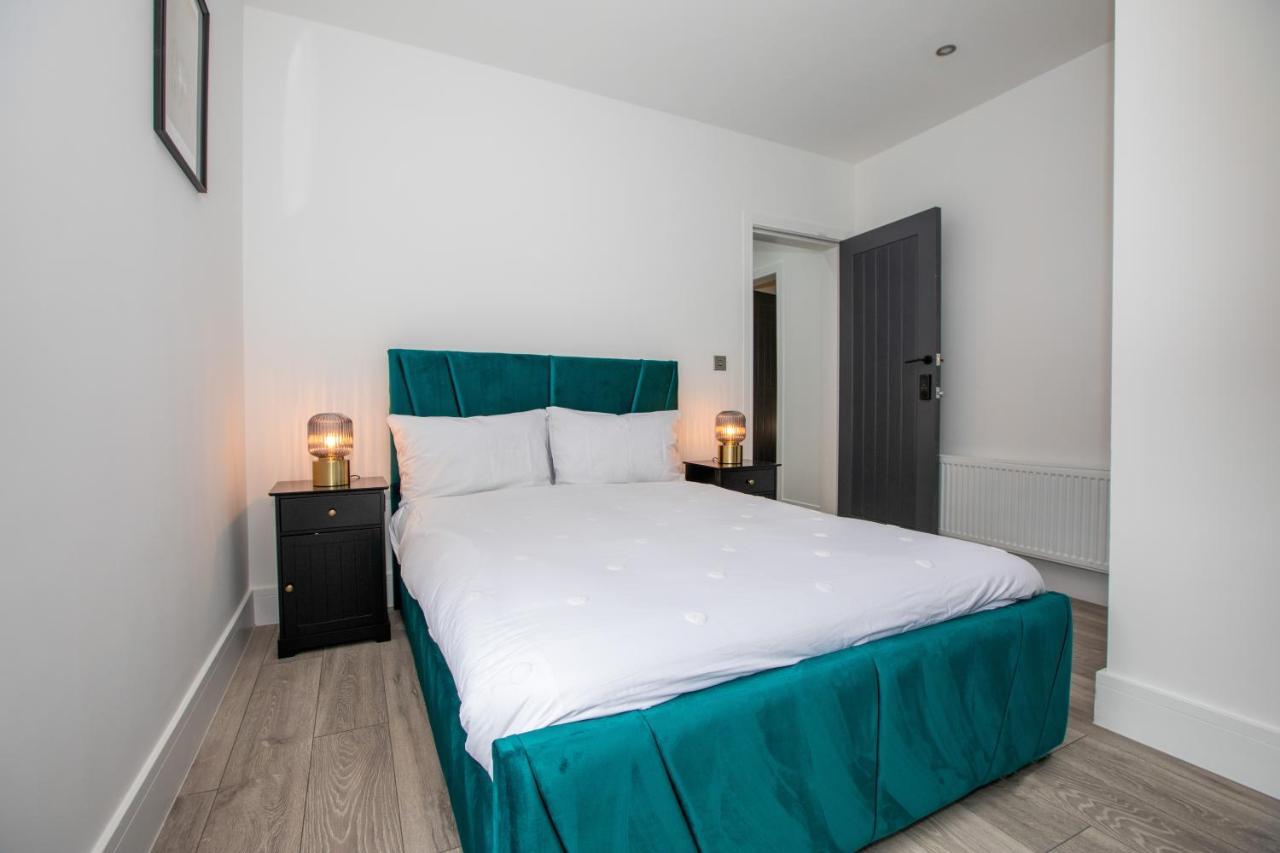 Stylish Stay Near The Stadium Walk To The Action Ливерпуль Экстерьер фото